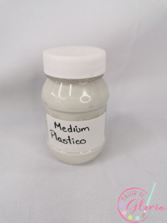 Medium Plastico